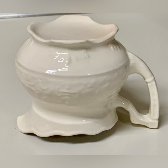 1920s Vintage Mount Clemens Pottery VOGUE Creamer Jug - Picture 12 of 16